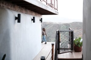 Scandinavian Outdoor Wall Light: Matte Finish Elegance